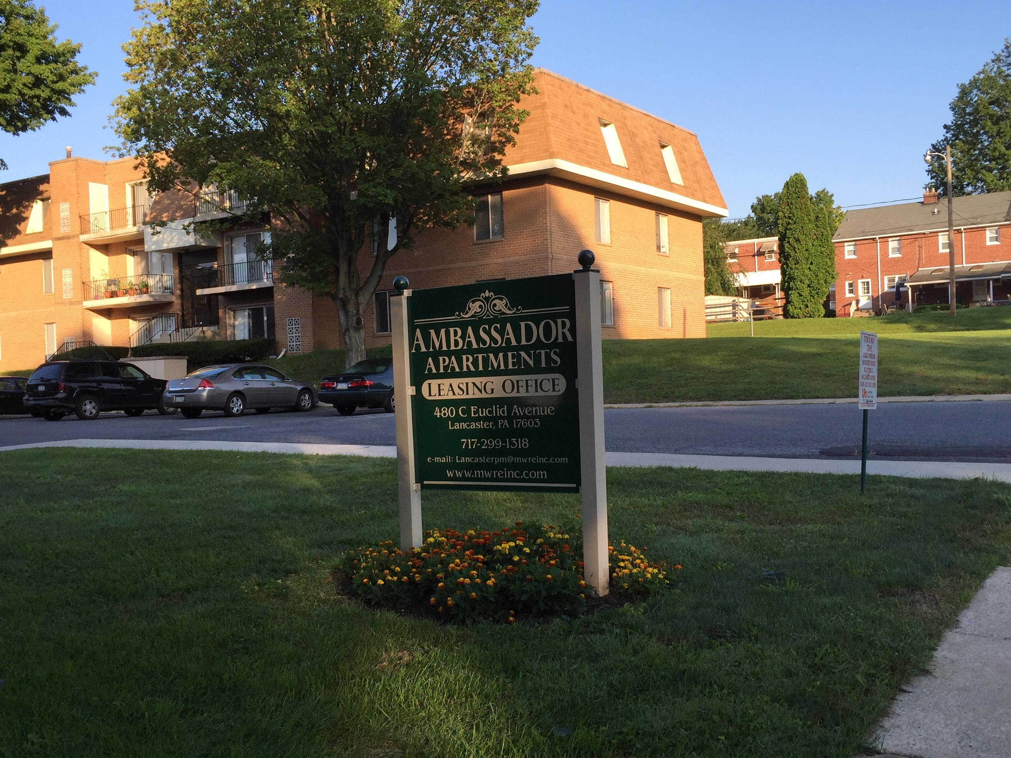 ambassador apartments syracuse new york