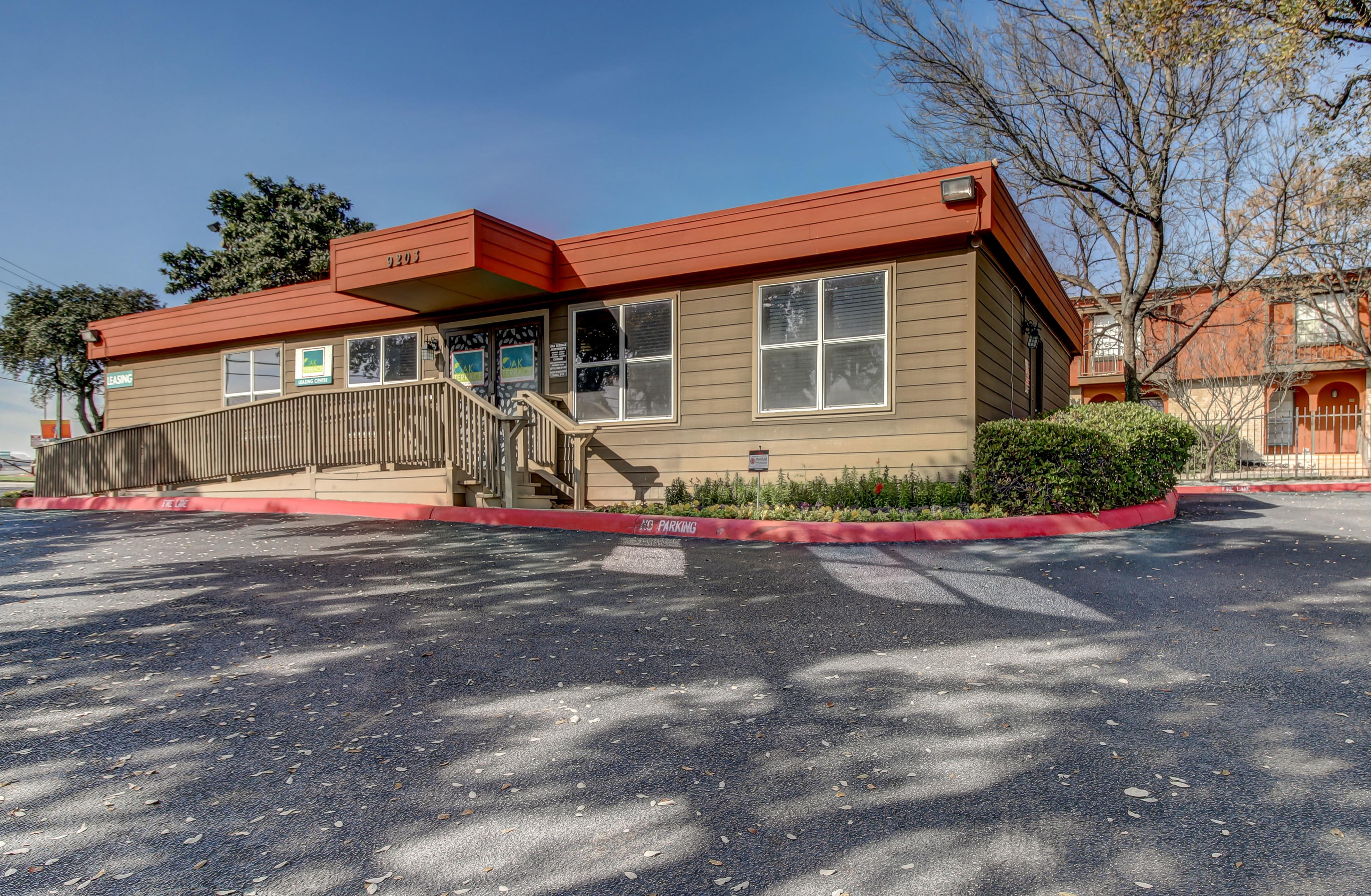 View Photos Oak Terrace