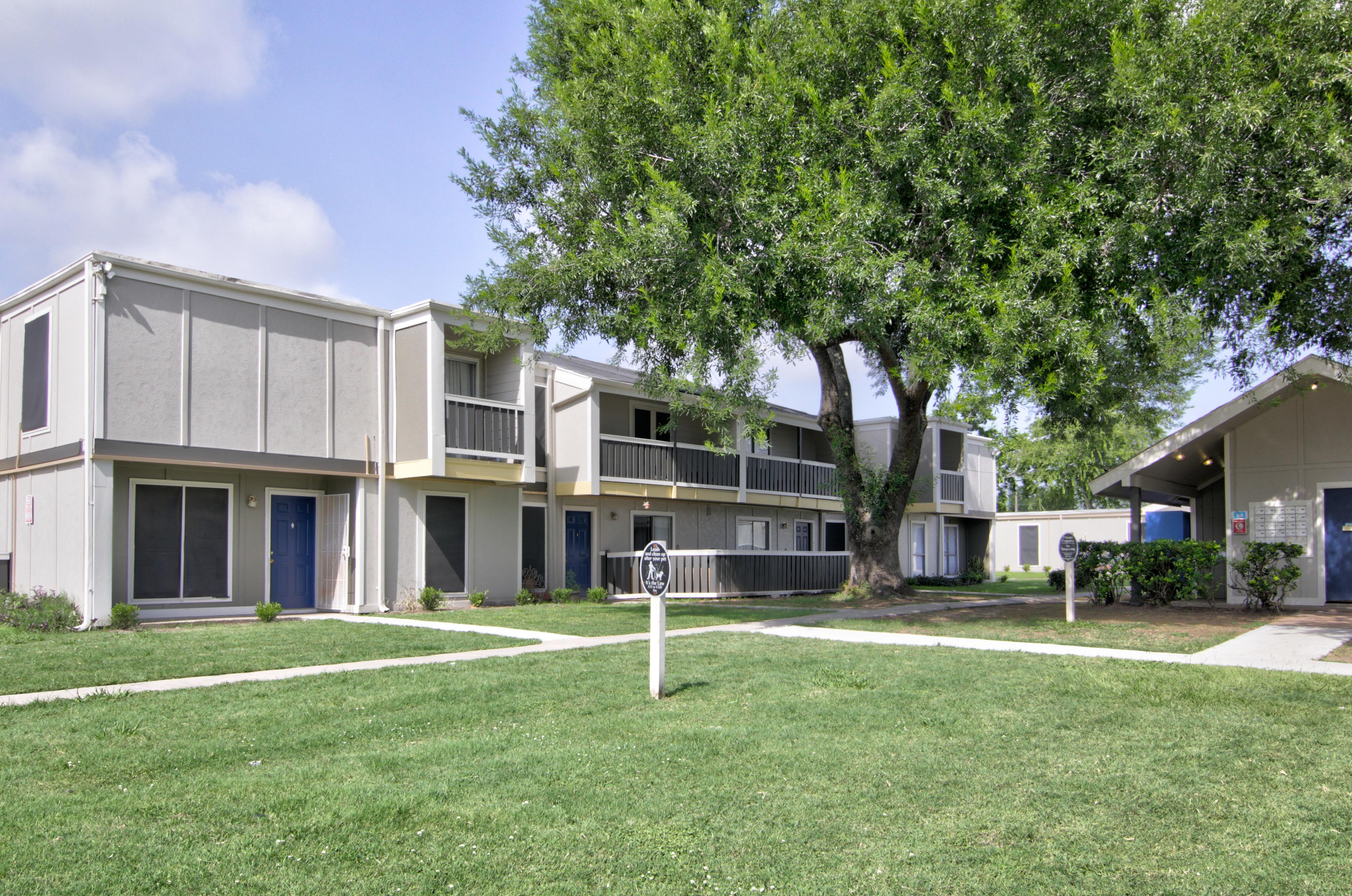 View Photos Huntington Village and Cambridge Crossing