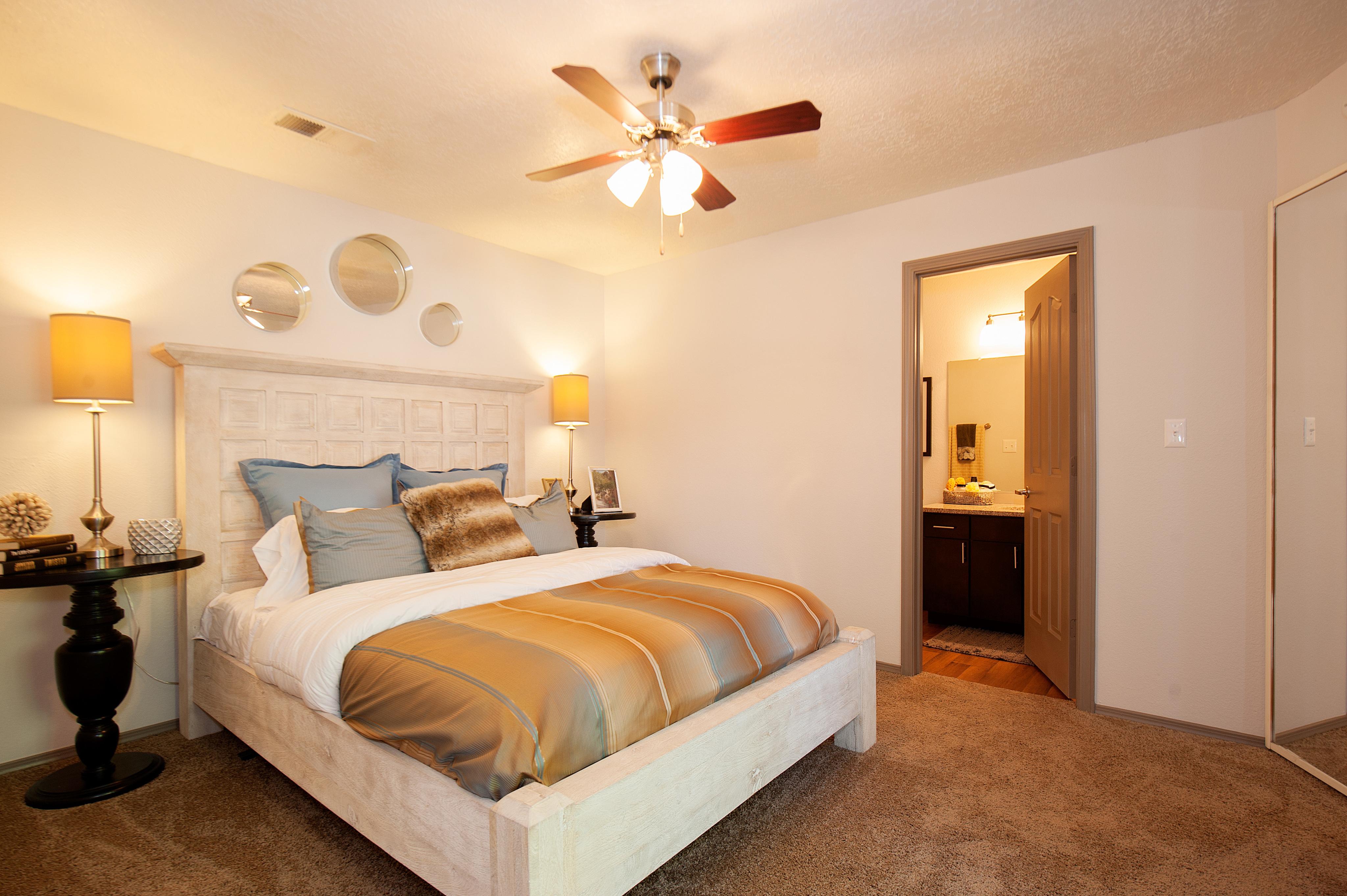 Apartments in Albuquerque, NM Pavilions Apartments