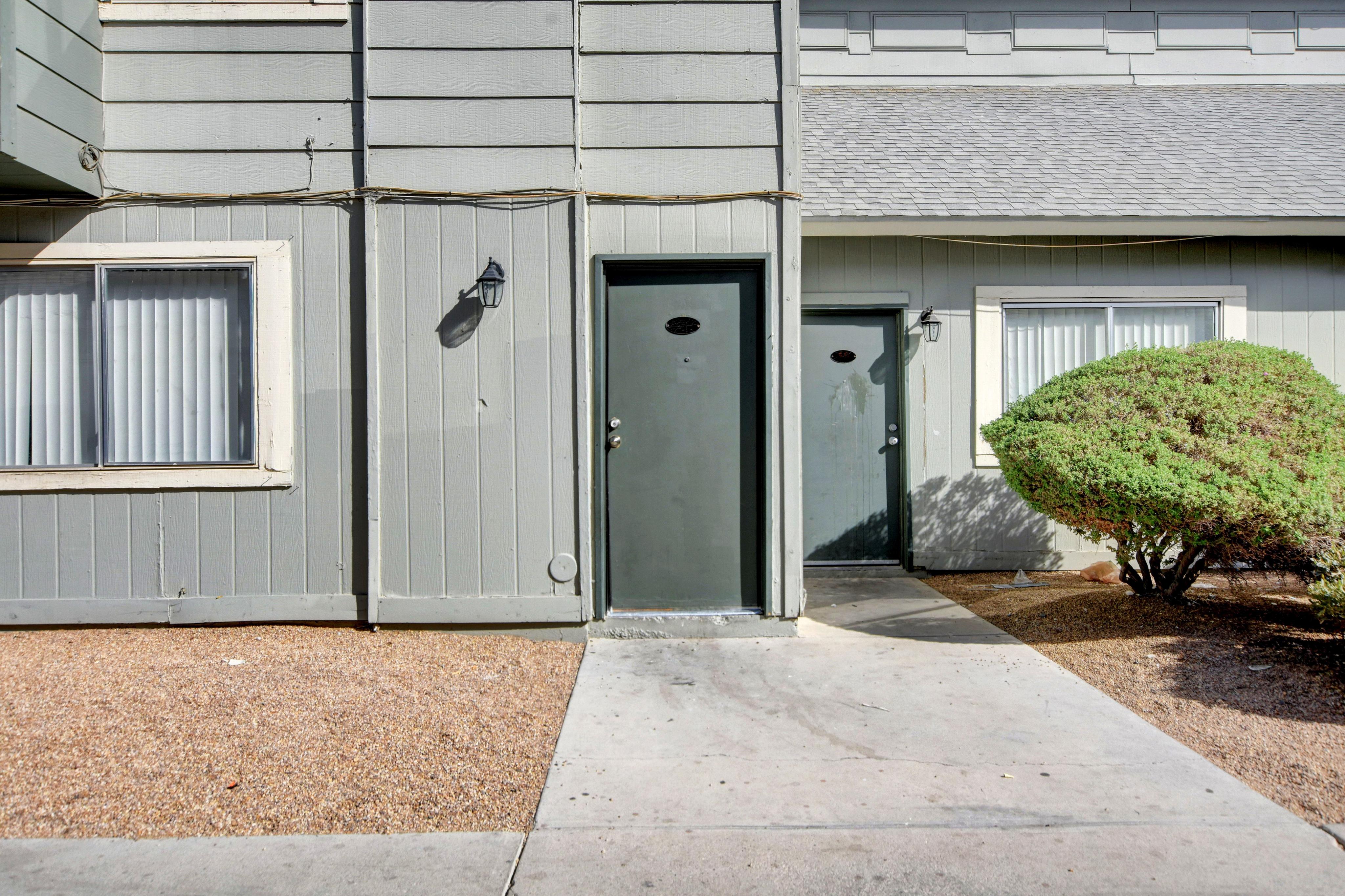 View Photos Green Tree Apartments