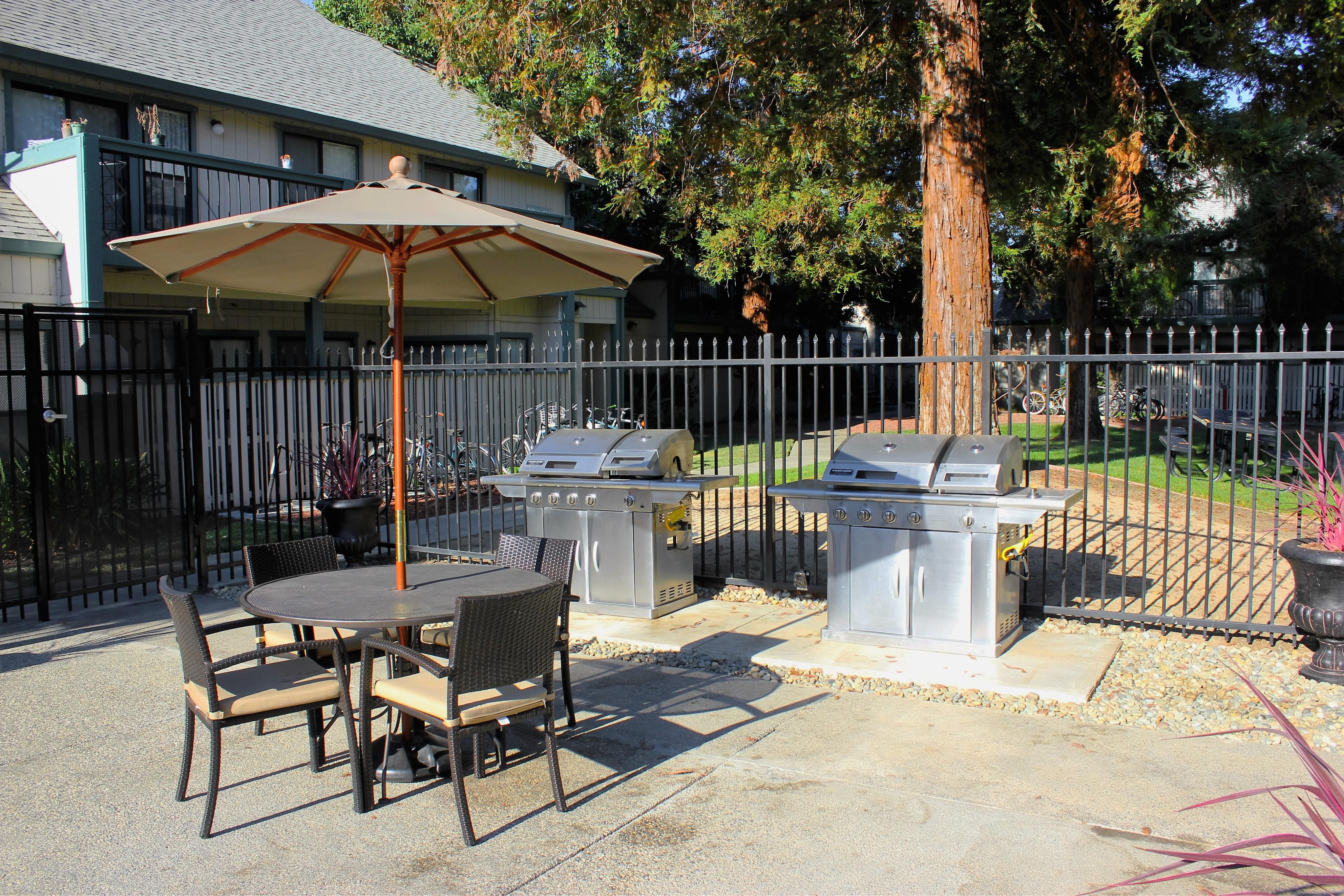 View Photos & Take A Virtual Tour La Salle Apartments