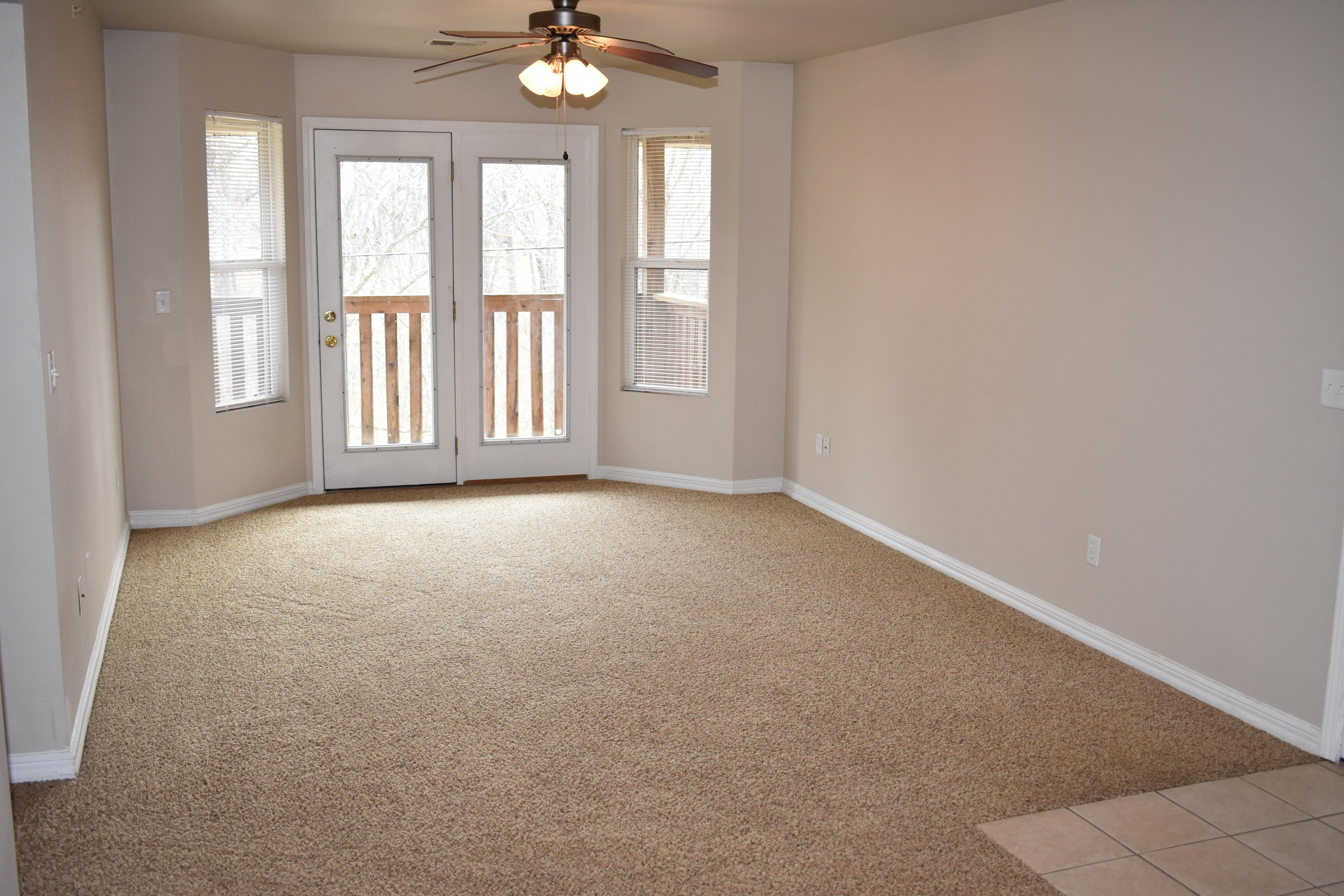 View Photos Spring Valley Apartments