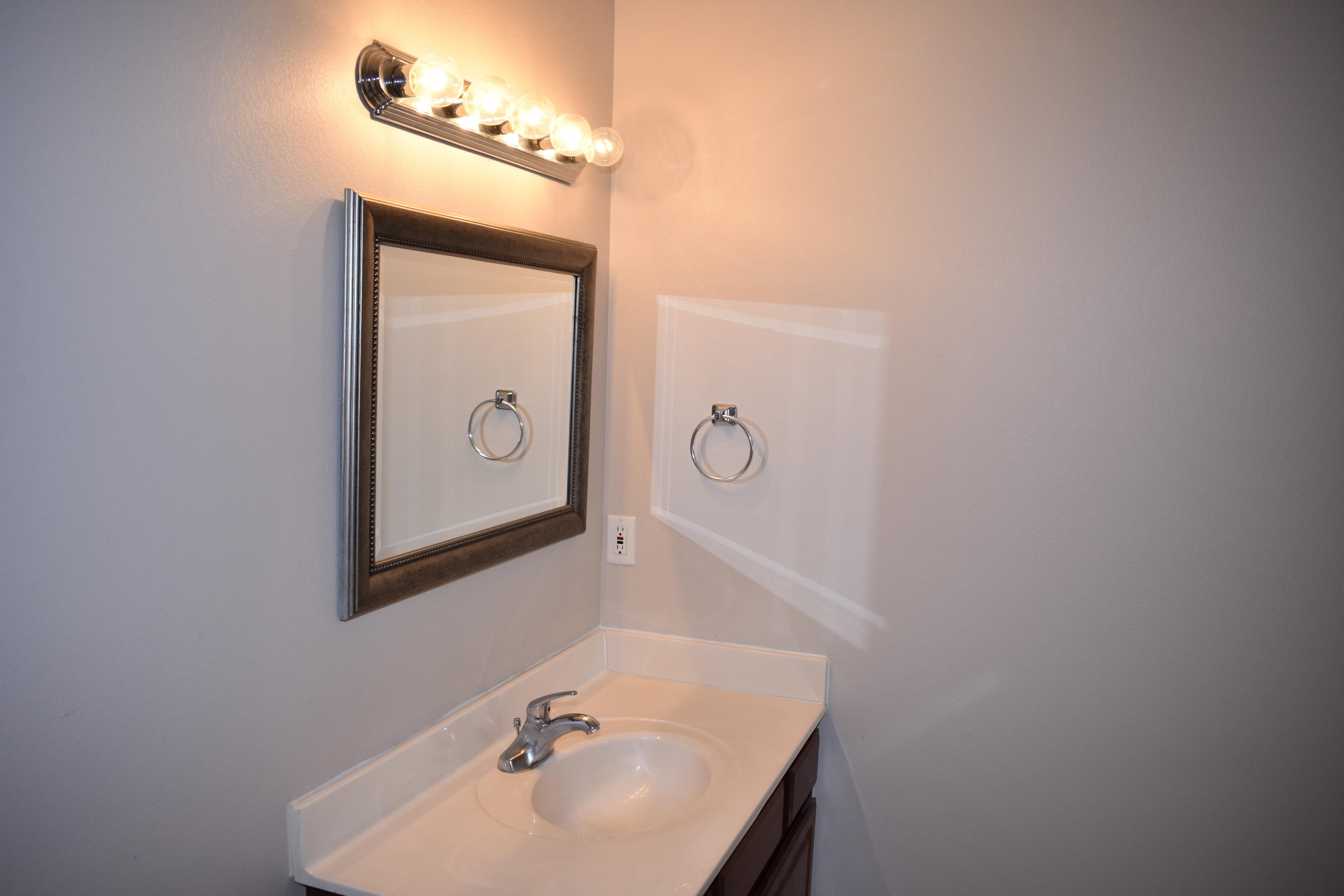 View Photos Spring Valley Apartments