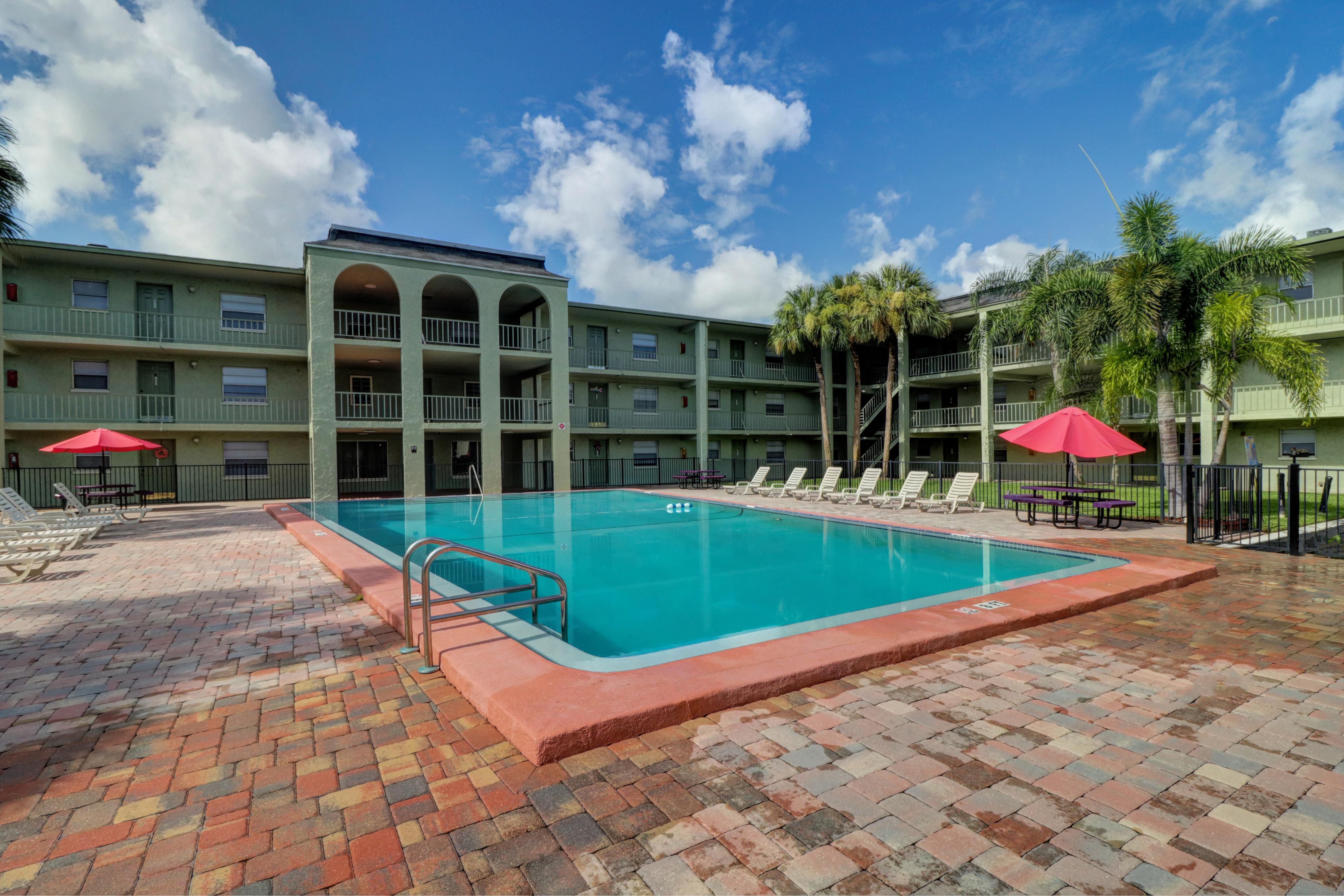 View Photos & Take A Virtual Tour The Oceanaire Apartments, LLC