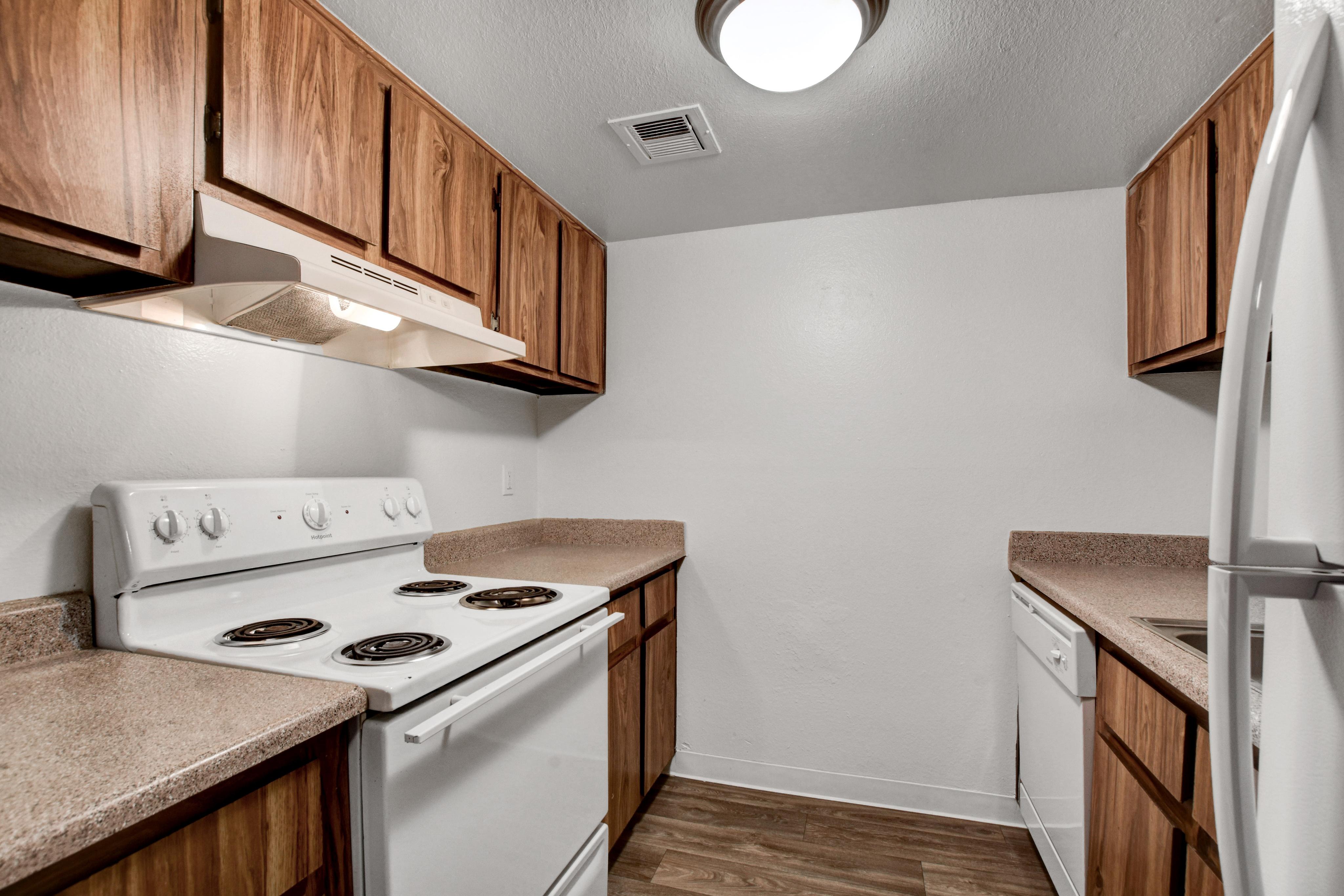 View Photos Sundance Village Apartments