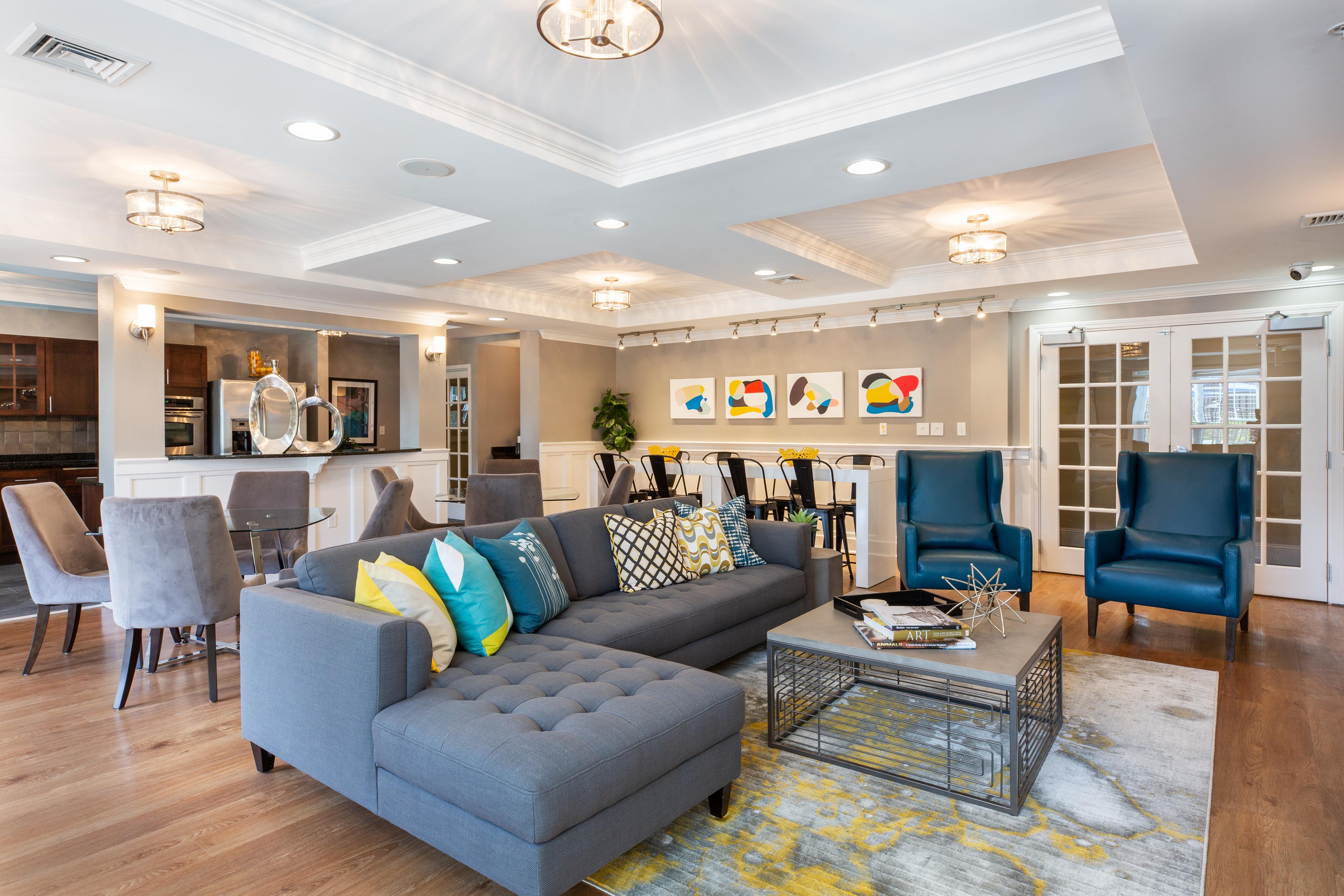 Canton, MA Rentals Canton Woods Apartments