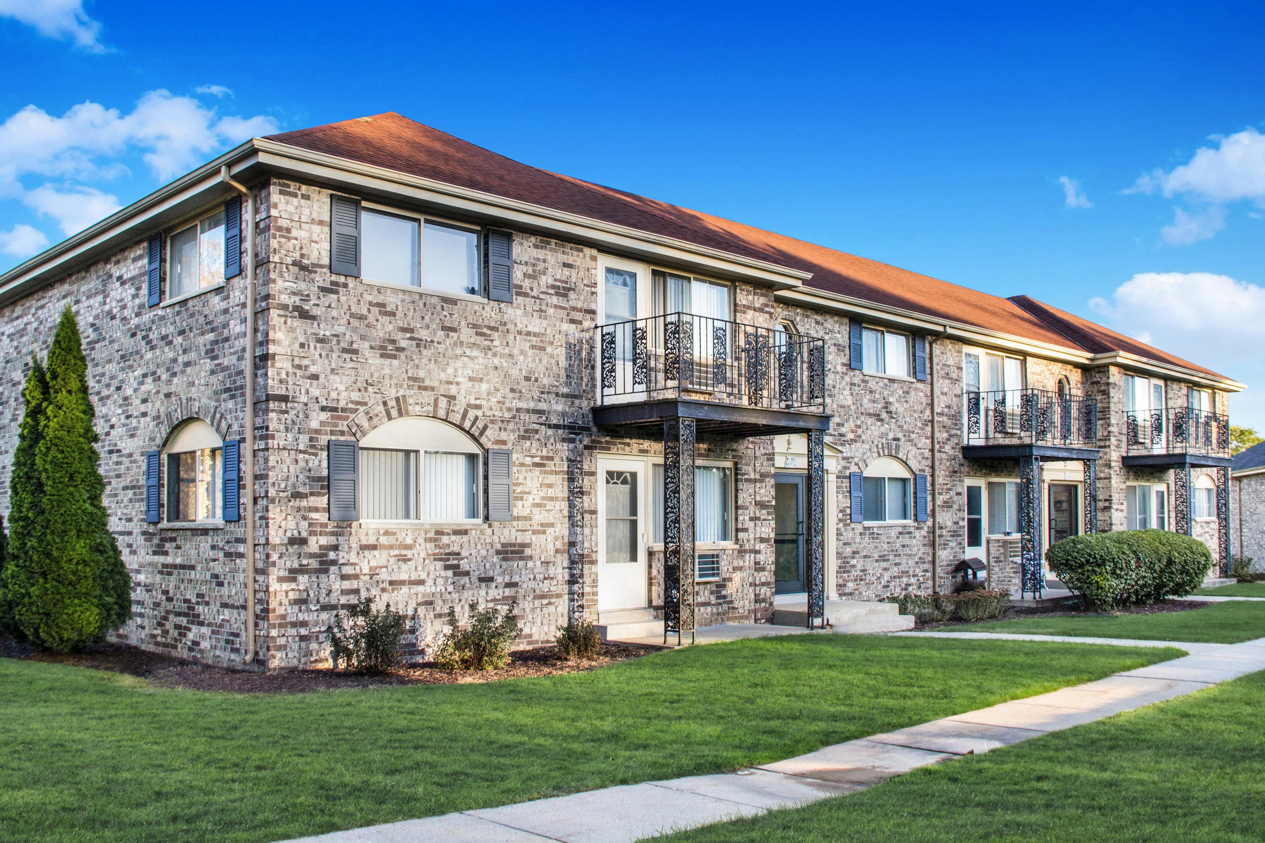 Photo Gallery & Tour Stone Point Apartments