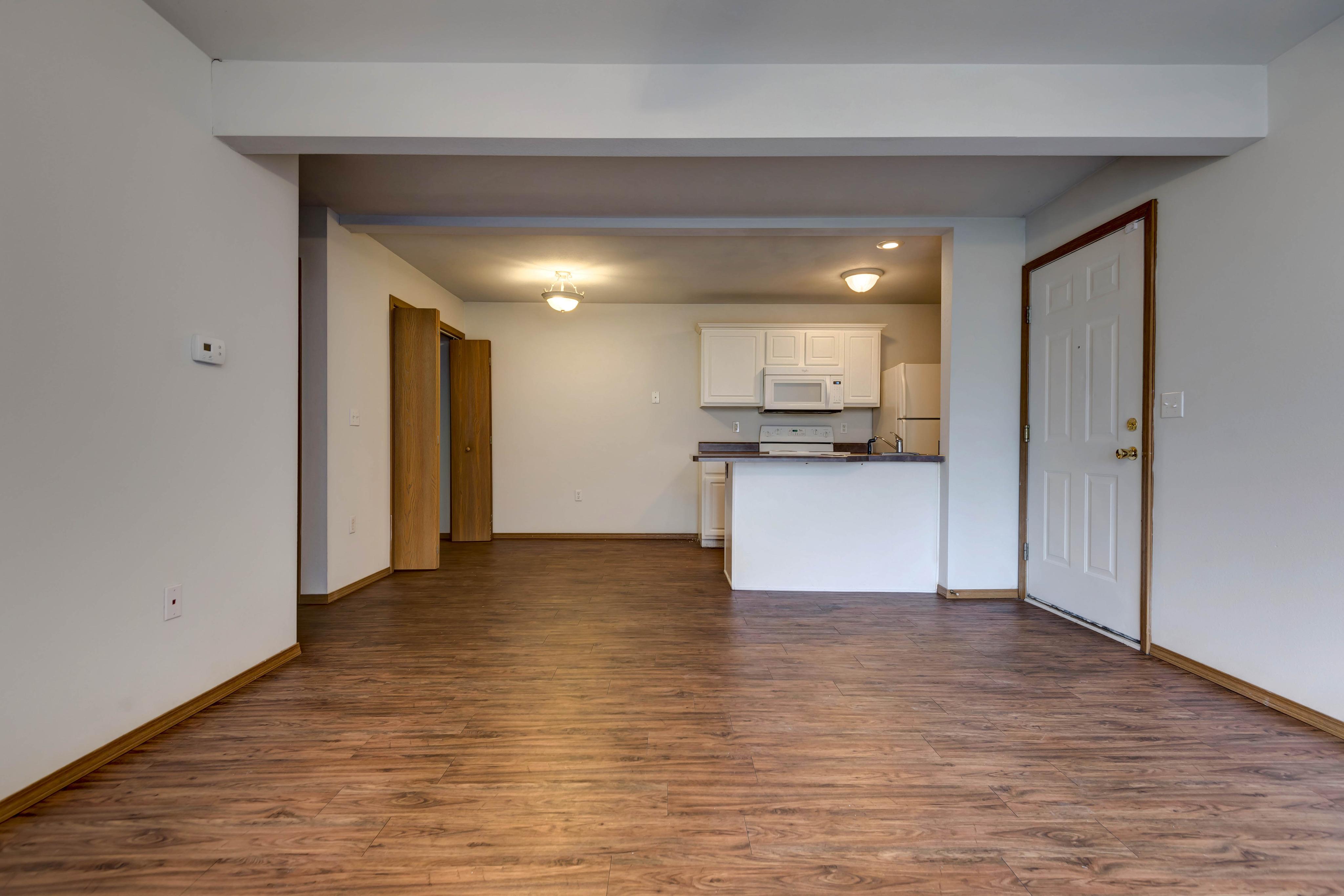 View Photos Cambridge Park Apartments