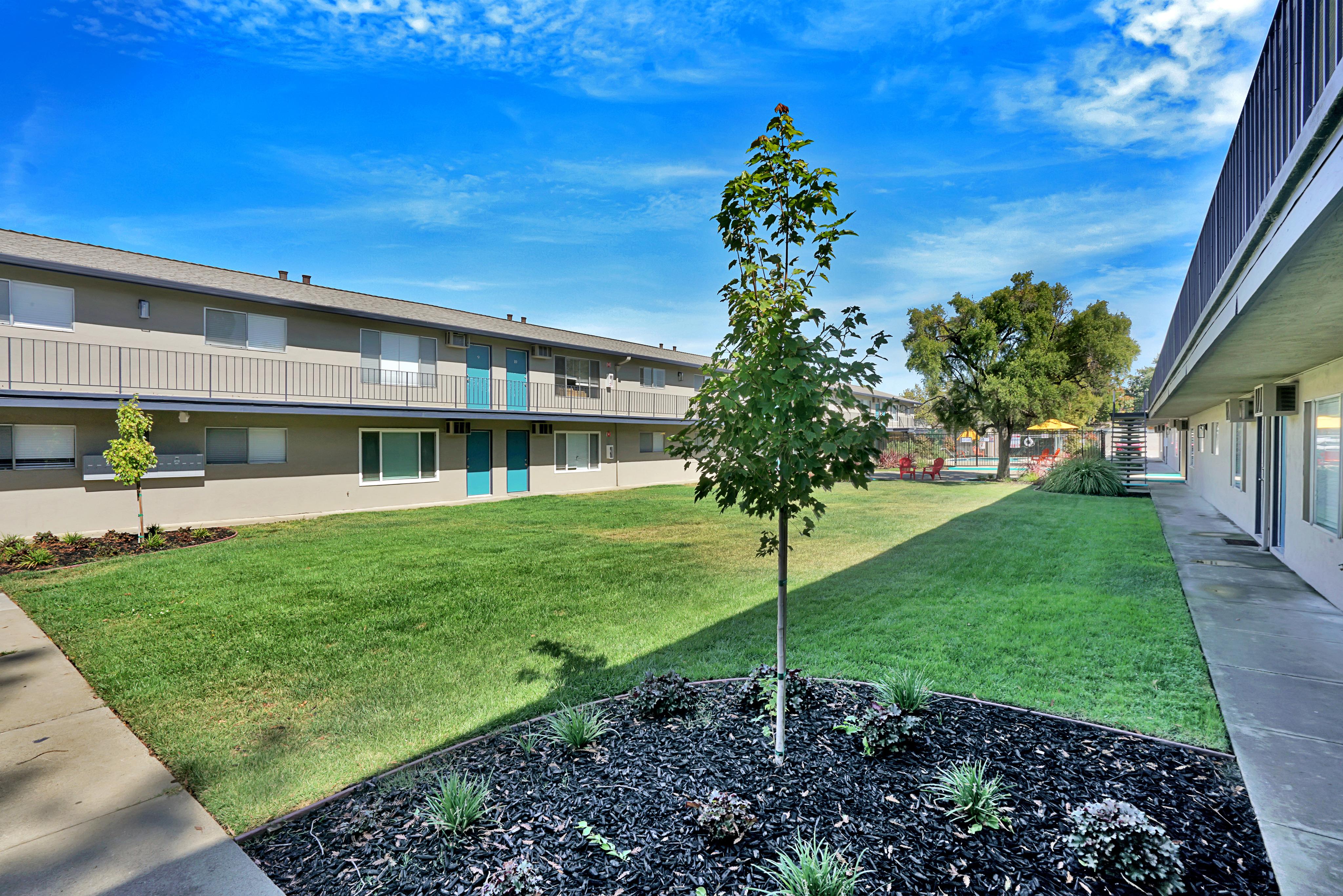 View Photos Parkside Gardens Parkside Gardens