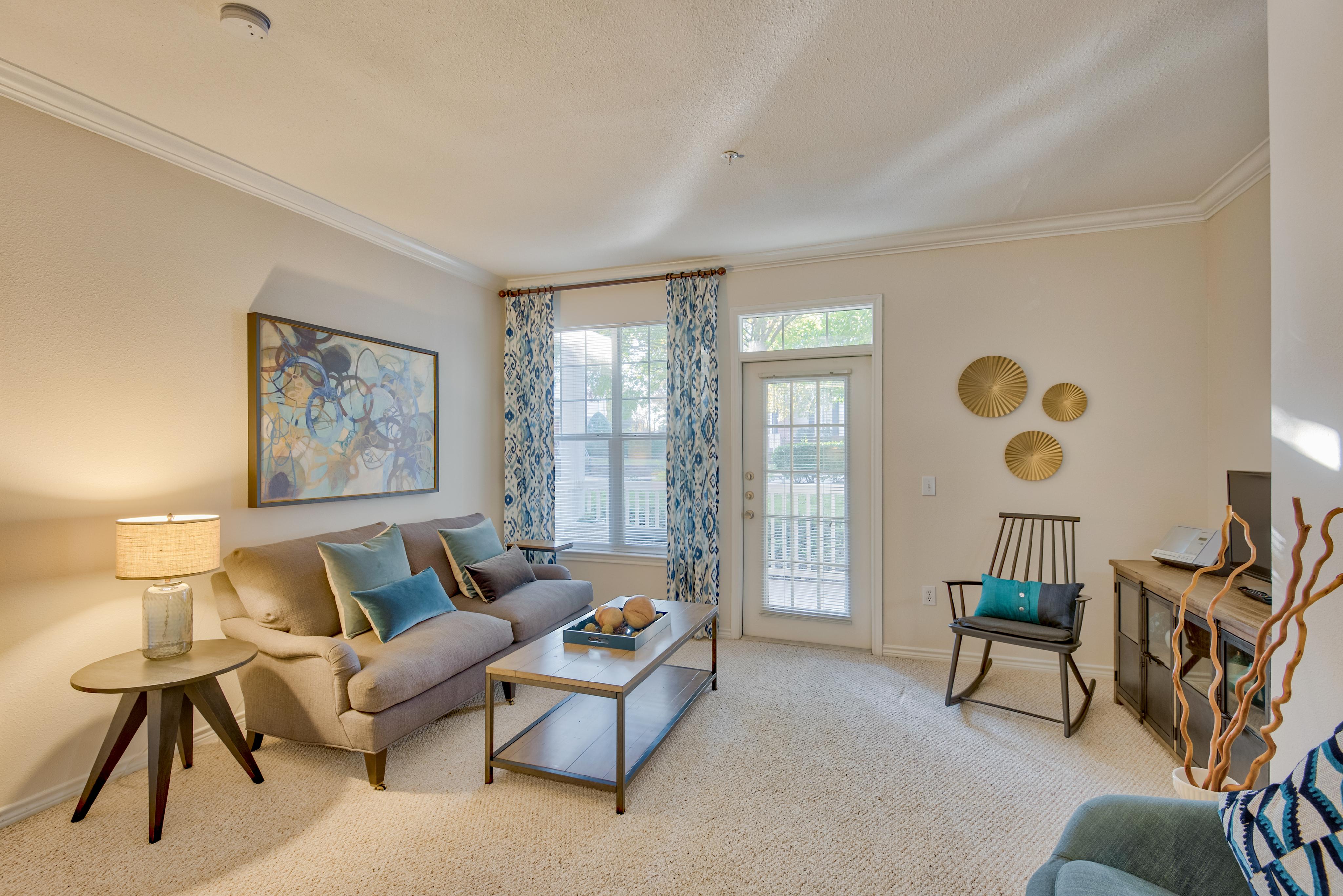 View Photos Inman Park Apartments