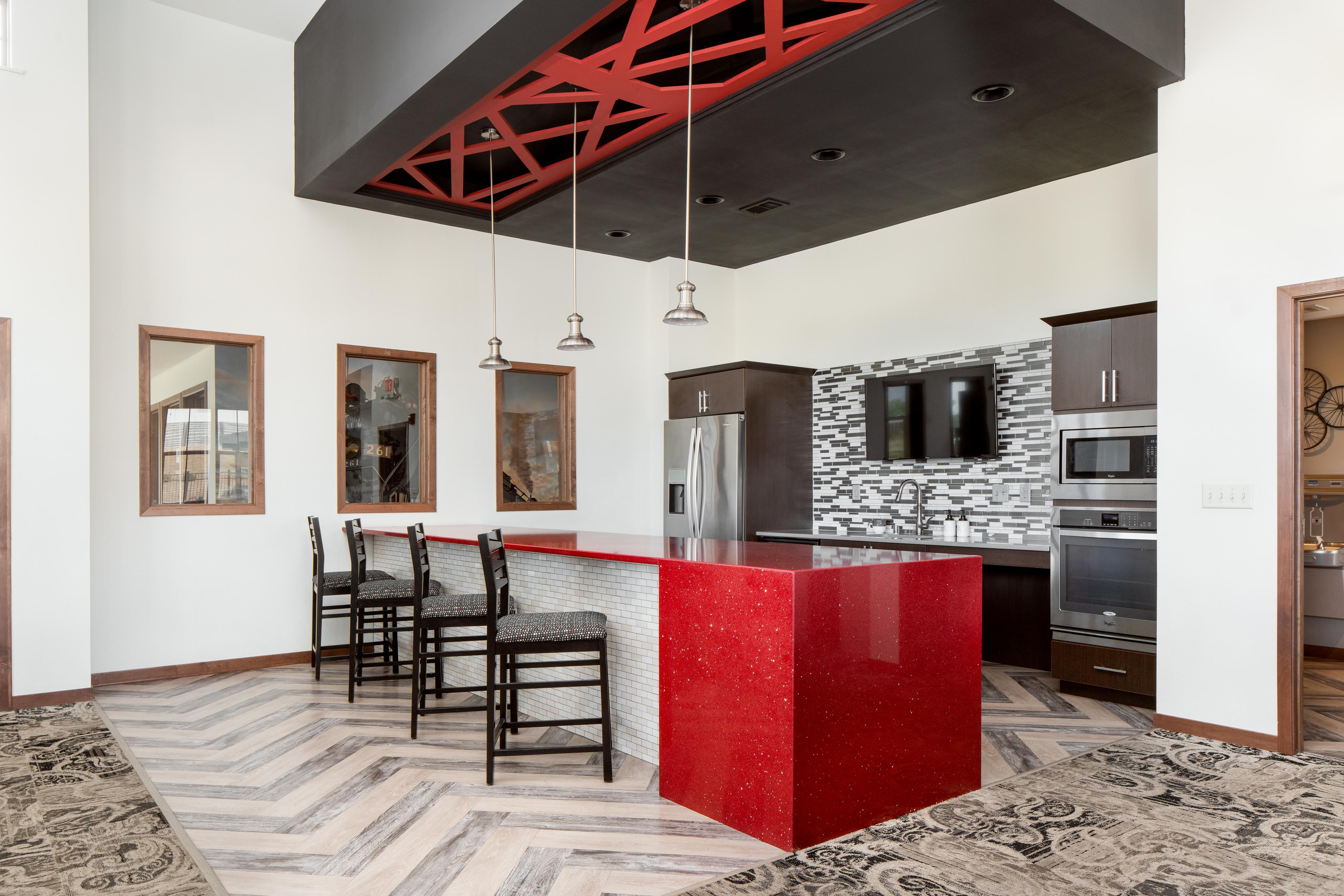 Photo Gallery & Tour The Junction