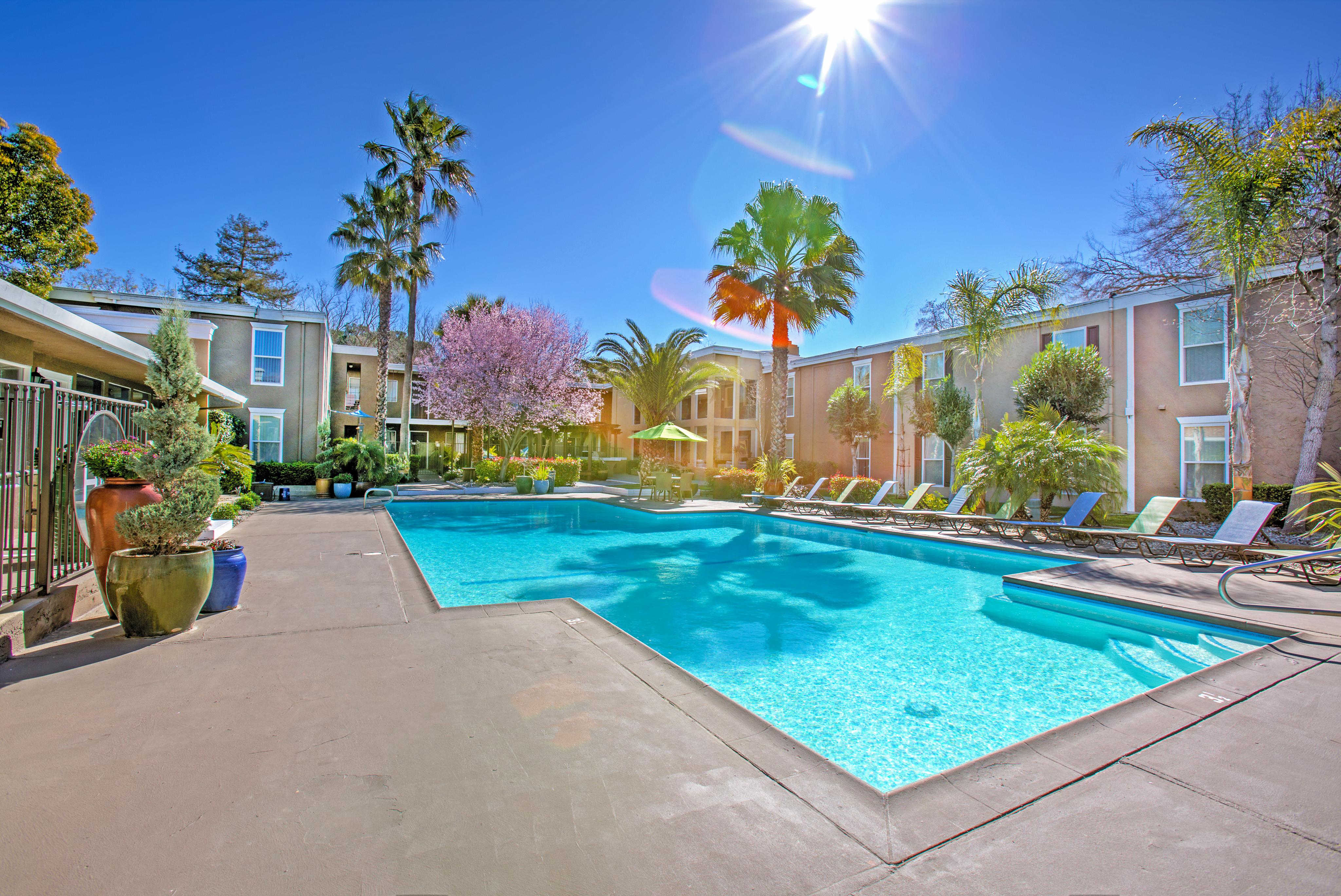 View Photos & Take A Virtual Tour Cambridge House Apartments