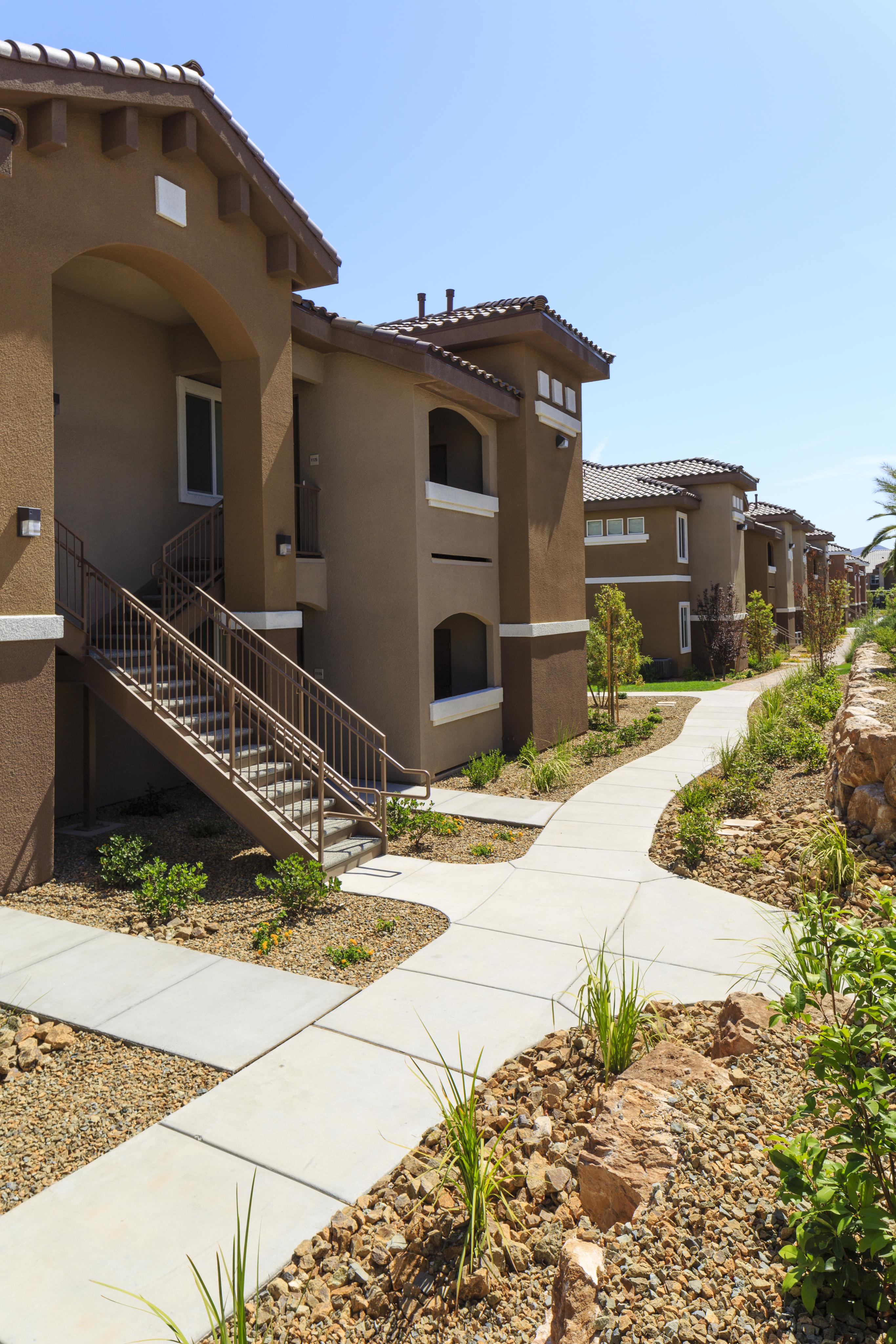 View Photos La Vie Apartments