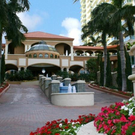 intracoastal yacht club by rainbow