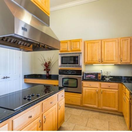 Apartment Homes For Rent in Gainesville FL | Park Lane Apartments