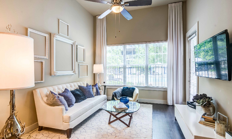 Oak Lawn Apartments - Dallas Apartments | 4110 Fairmount