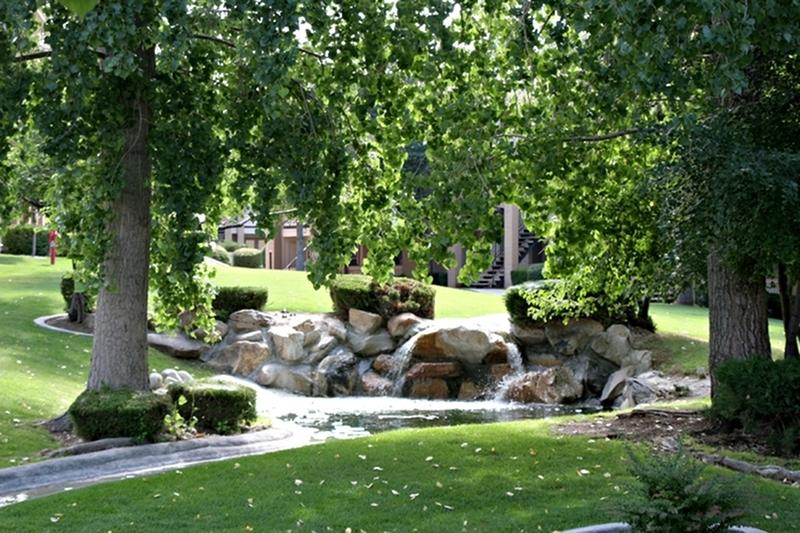 View Photos Lost Creek Apartments