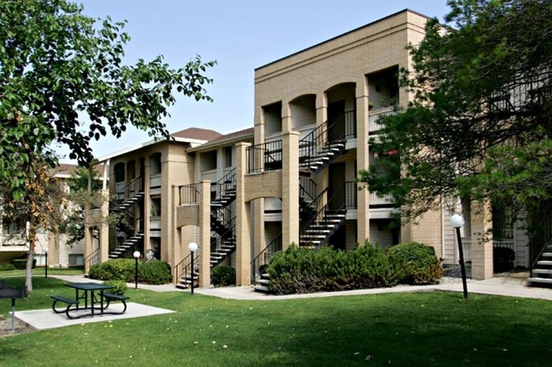 View Photos Lost Creek Apartments