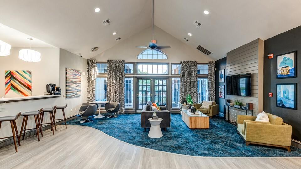 Photo Gallery - Student Apartments In Tallahassee FL | The Social 1600