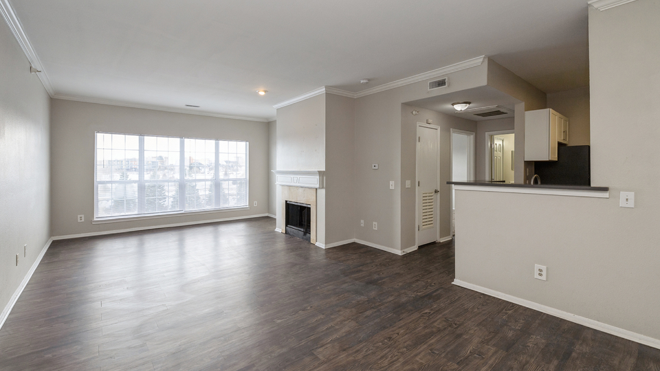 Community Photos ReNew Jordan Creek Apartment Homes for Rent in Des