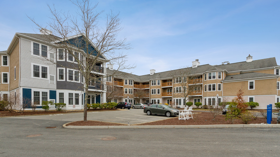 Community Photos Zen Easton Apartment Homes for Rent in South Easton MA 2375