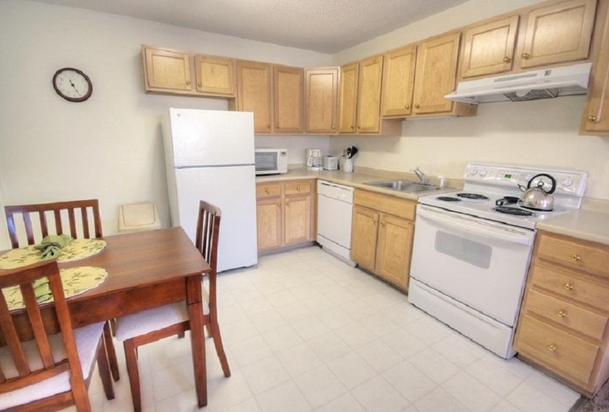 Photos of Our Apartments Princeton at Mill Pond