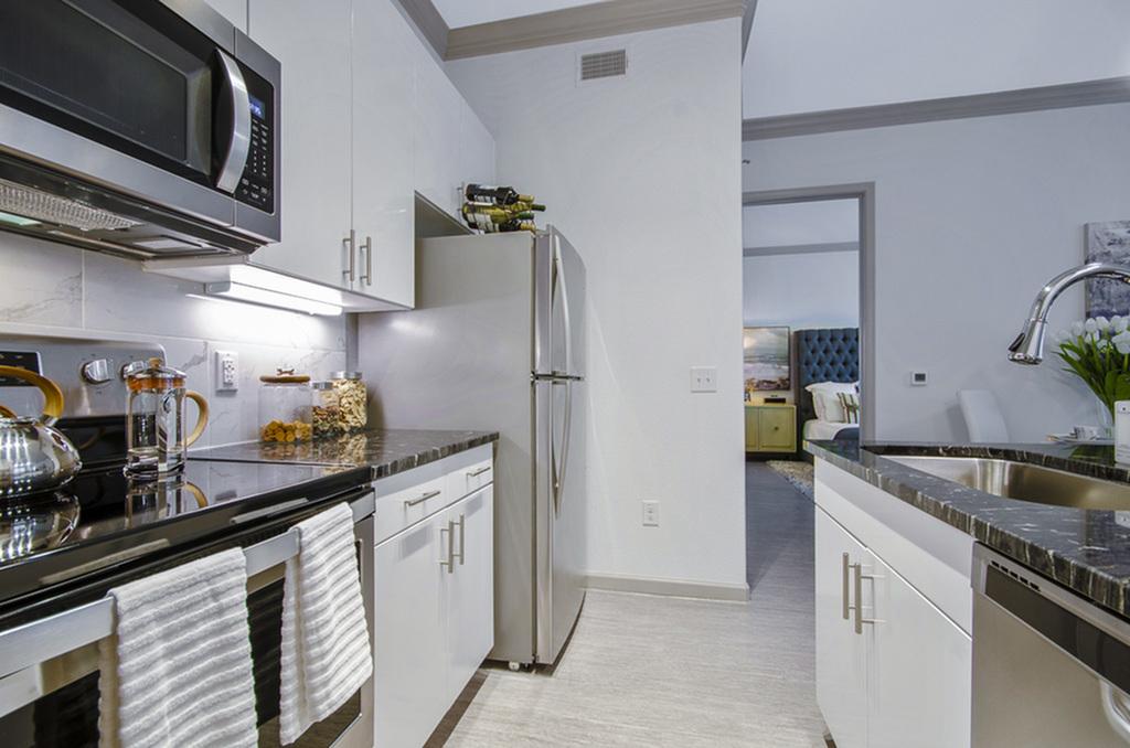 Apartments For Rent In Rowlett TX The Mansions at Bayside