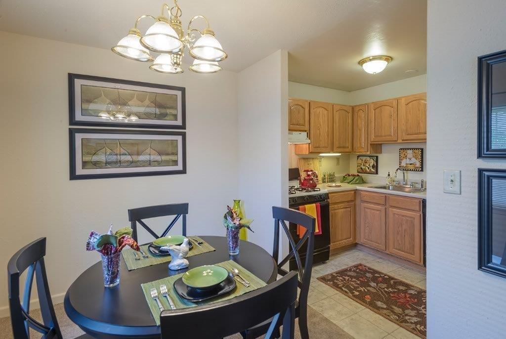 View Photos Woodmere Apartments