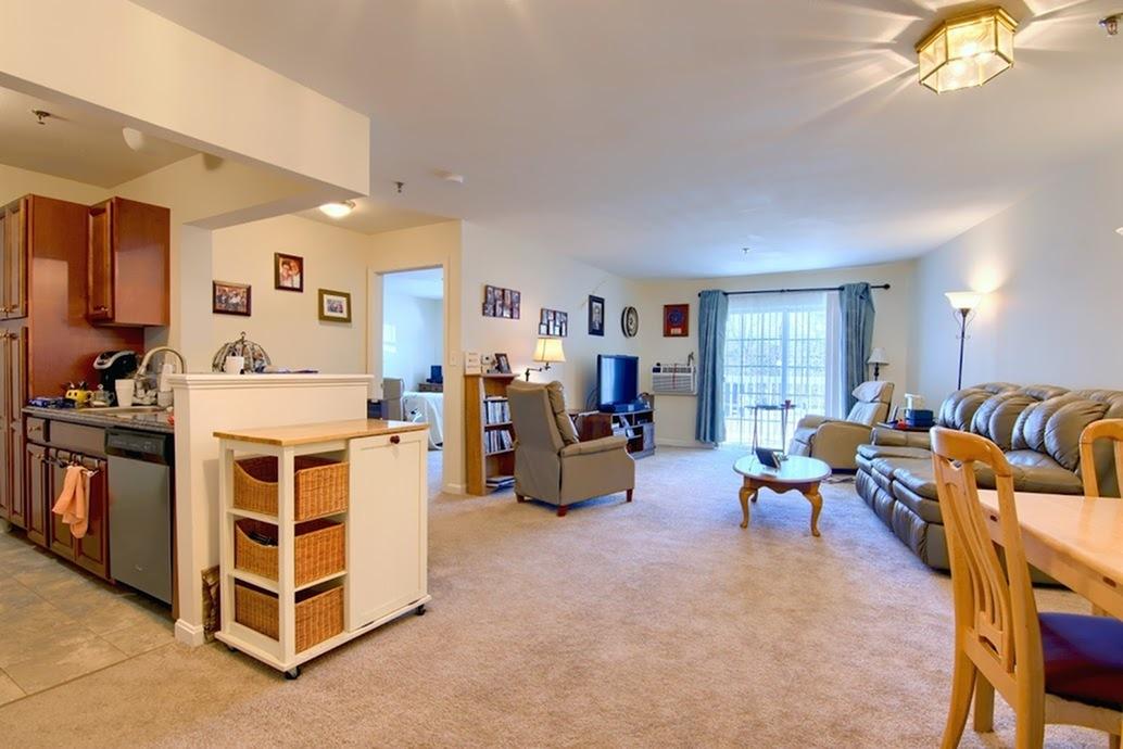 View Photos Regency West Apartments