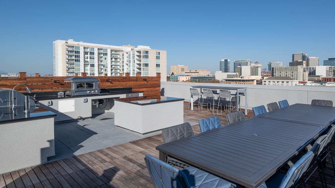 Photos Modera Jack London Square Oakland Apartments