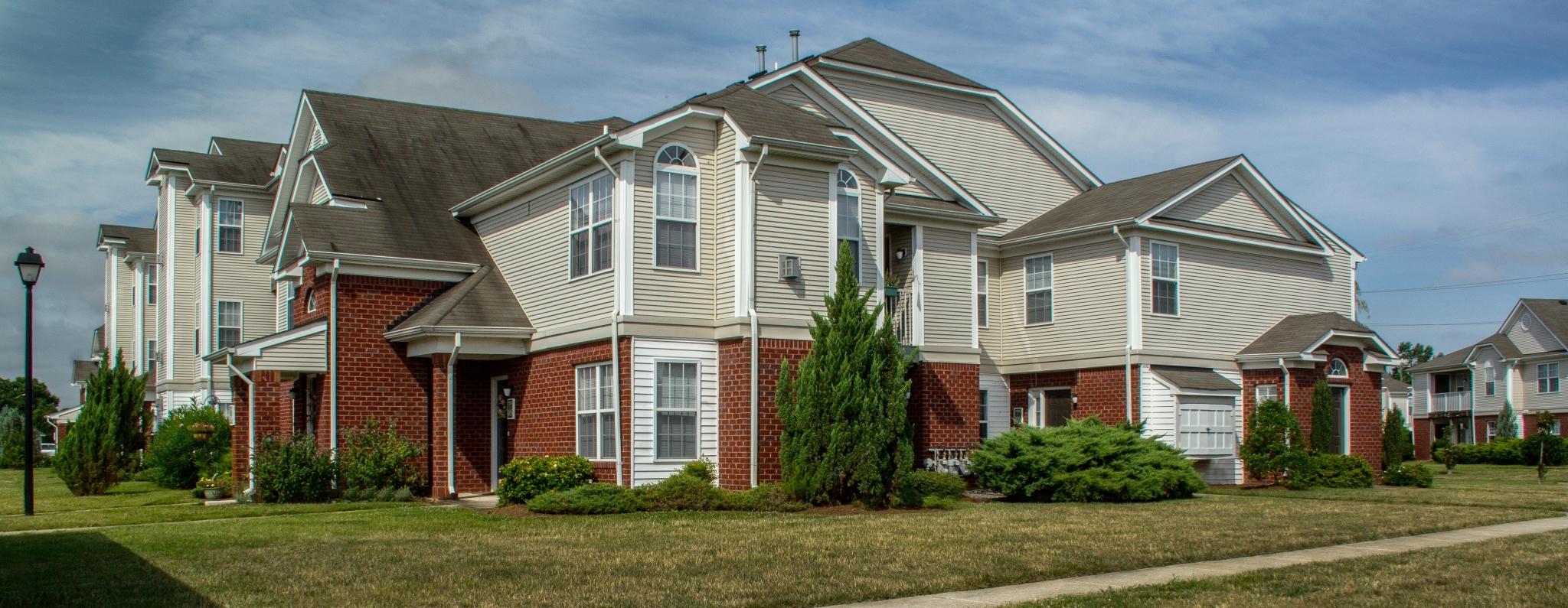 View Photos & Take A Virtual Tour Magnolia Run