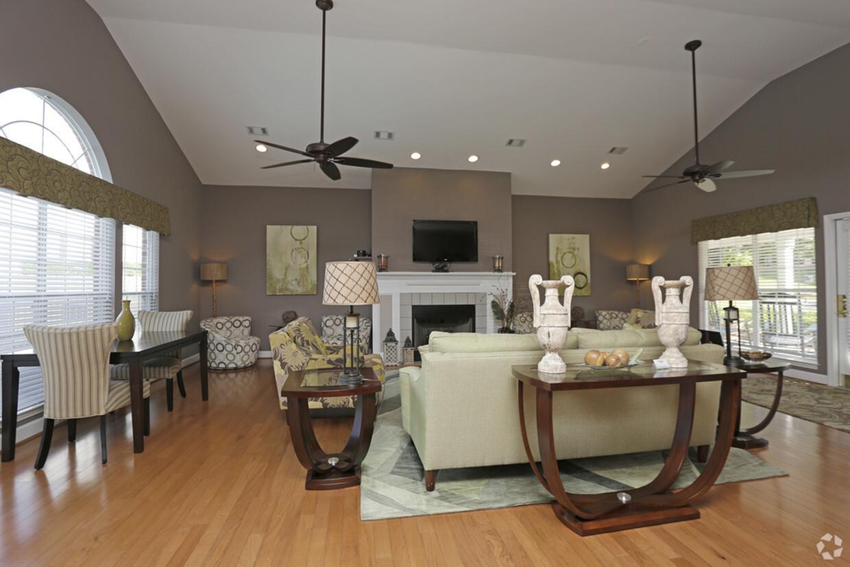 View Photos Shadow Creek Apartments