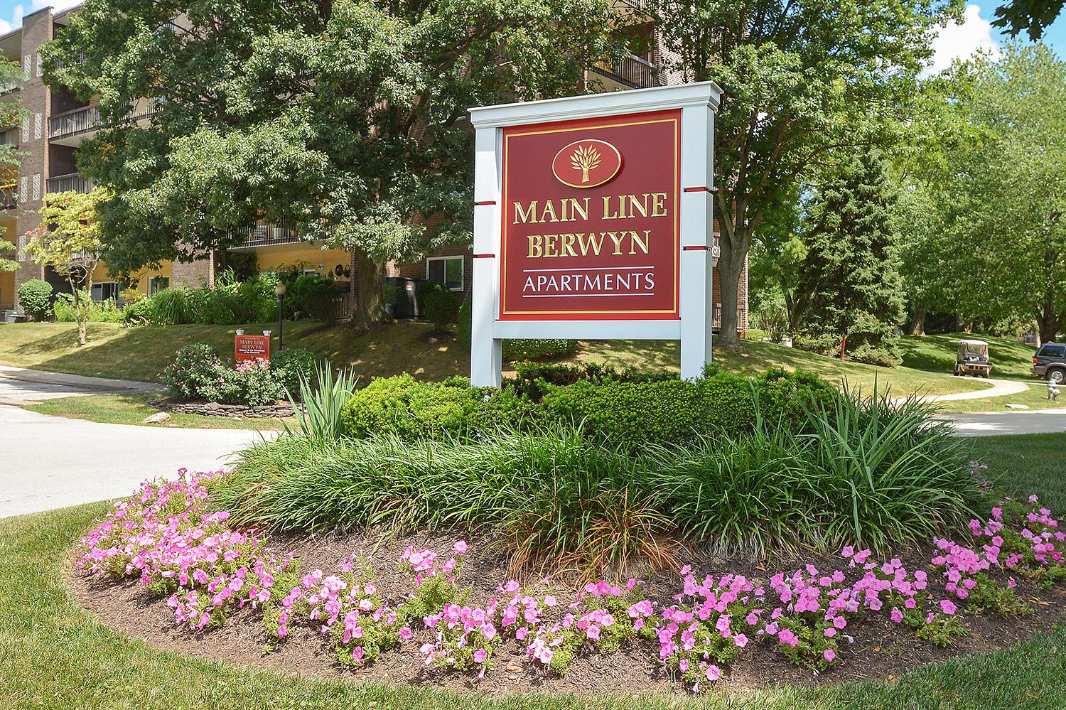Main Line Berwyn Red Welcome Sign | Berwyn Apartments