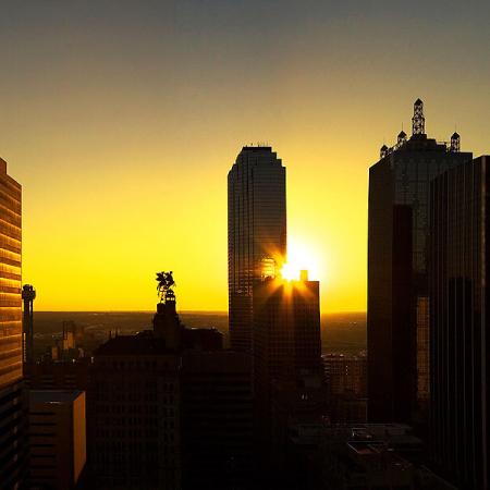 Dallas Tx Apartment Rentals The Merc Apartments